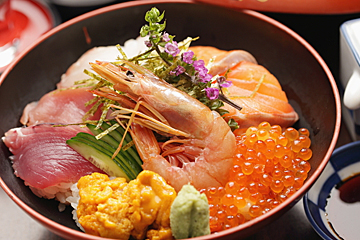 海鮮丼