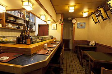 アットホームな雰囲気の店内