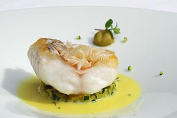 フランス料理 ラ・ベ