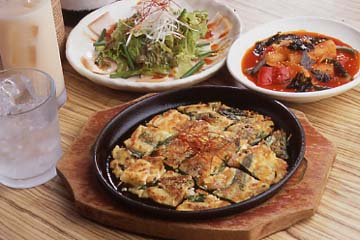 鉄板焼&韓国料理 キリン キリン
