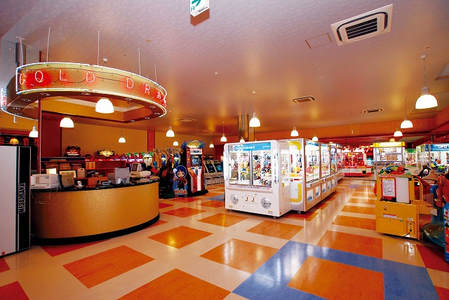 広々ゲームコーナー