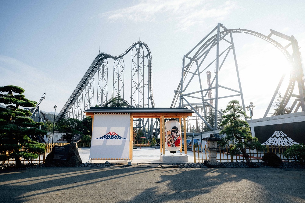FUJI BerriQs SKATE PLAZA