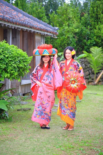 【石垣やいま村】琉球衣装体験