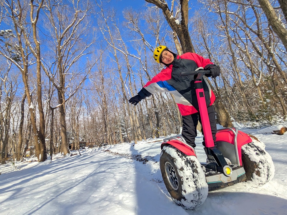 【ジャイロライドパーク】雪の日ですら毎日営業!雪化粧した木々が美しい!