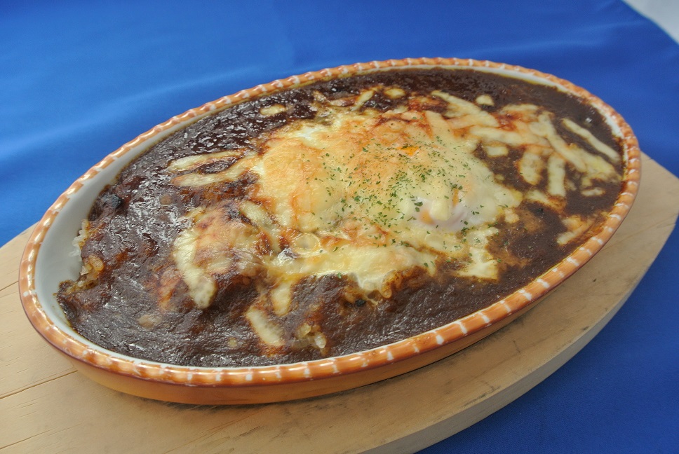 【会津高原たかつえスキー場】焼きチーズカレー